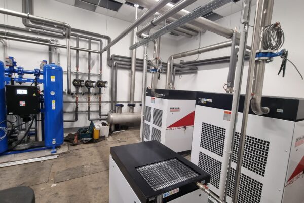 425413975_892319302896206_3344281566144607536_n