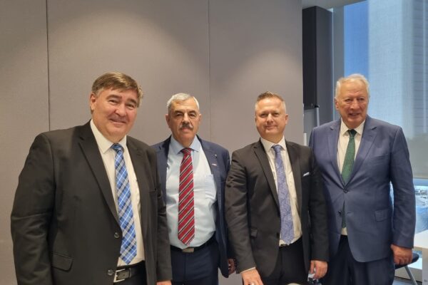 428622098_906761711451965_8548082775787860167_n